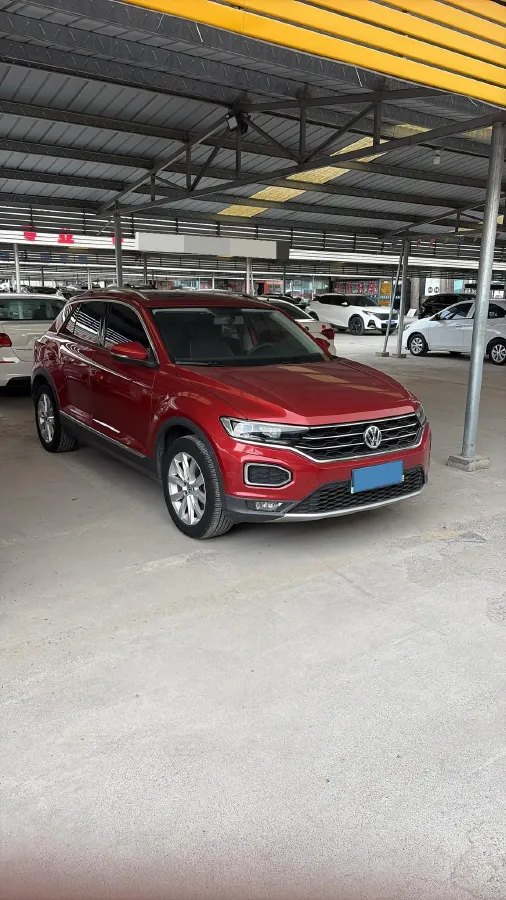 2019 Volkswagen T-Roc 1.4T 131HP L4 7DCT,autocango,china used car exporter,china ev exporter,chinese used car exporter,chinese used ev exporter
