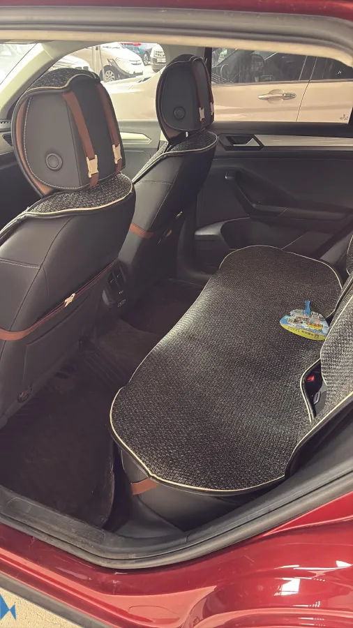 2019 Volkswagen T-Roc 1.4T 131HP L4 7DCT,autocango,china used car exporter,china ev exporter,chinese used car exporter,chinese used ev exporter