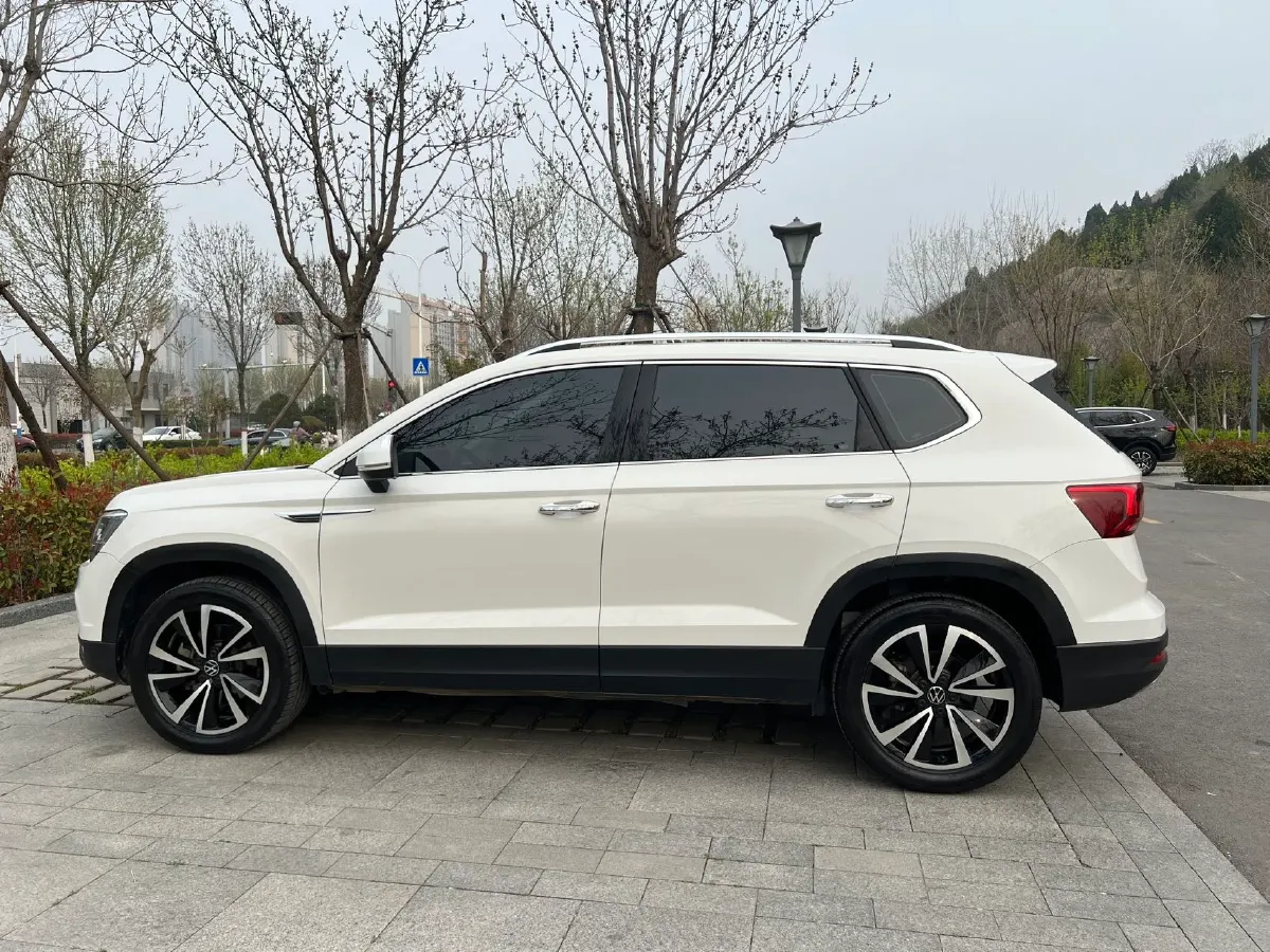 2022 Volkswagen Tharu 1.4T 150HP L4 7DCT,autocango,china used car exporter,china ev exporter,chinese used car exporter,chinese used ev exporter