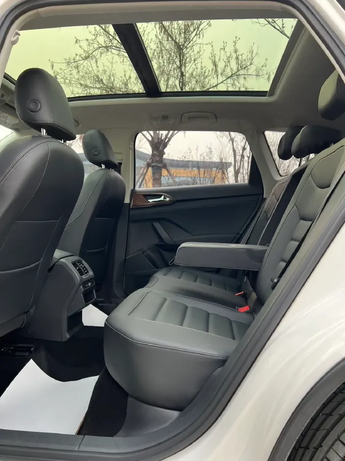 2022 Volkswagen Tharu 1.4T 150HP L4 7DCT,autocango,china used car exporter,china ev exporter,chinese used car exporter,chinese used ev exporter