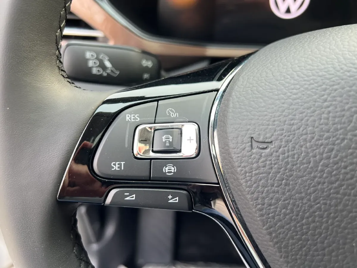 2022 Volkswagen Tharu 1.4T 150HP L4 7DCT,autocango,china used car exporter,china ev exporter,chinese used car exporter,chinese used ev exporter