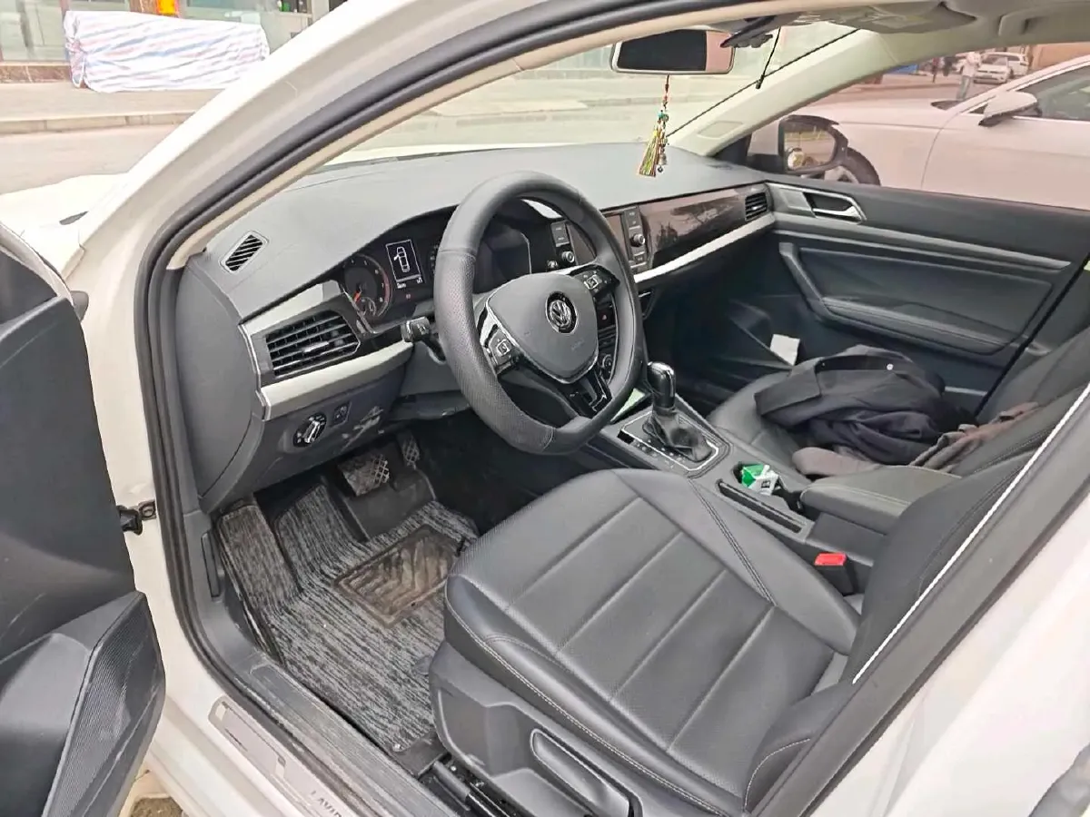 2019 Volkswagen Lavida 1.5L 113HP L4 6AT,autocango,china used car exporter,china ev exporter,chinese used car exporter,chinese used ev exporter