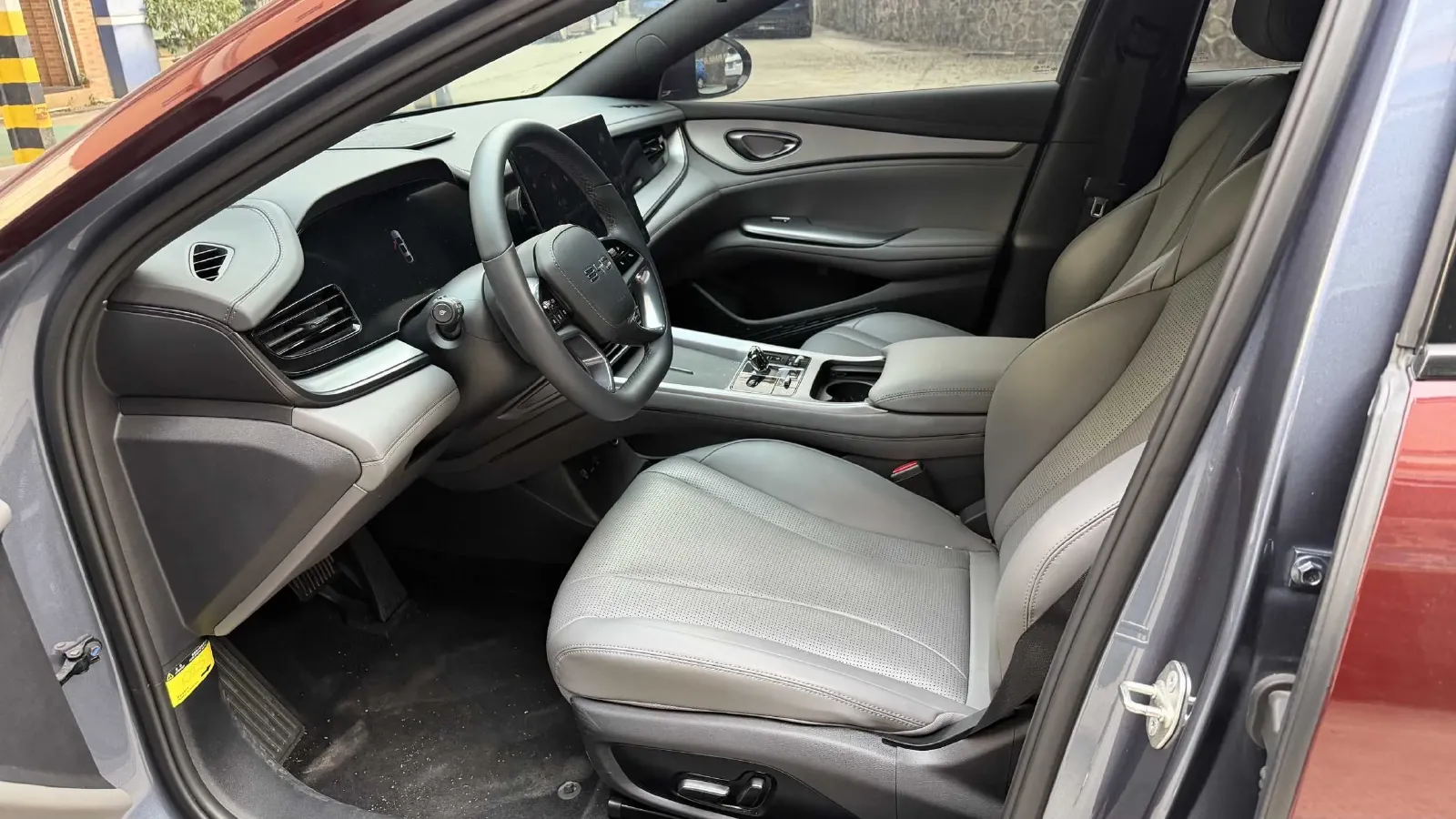 2025 BYD Seal07 DM-i 1.5L 101HP L4 E-CVT PHEV 17.6KWH,autocango,china used car exporter,china ev exporter,chinese used car exporter,chinese used ev exporter