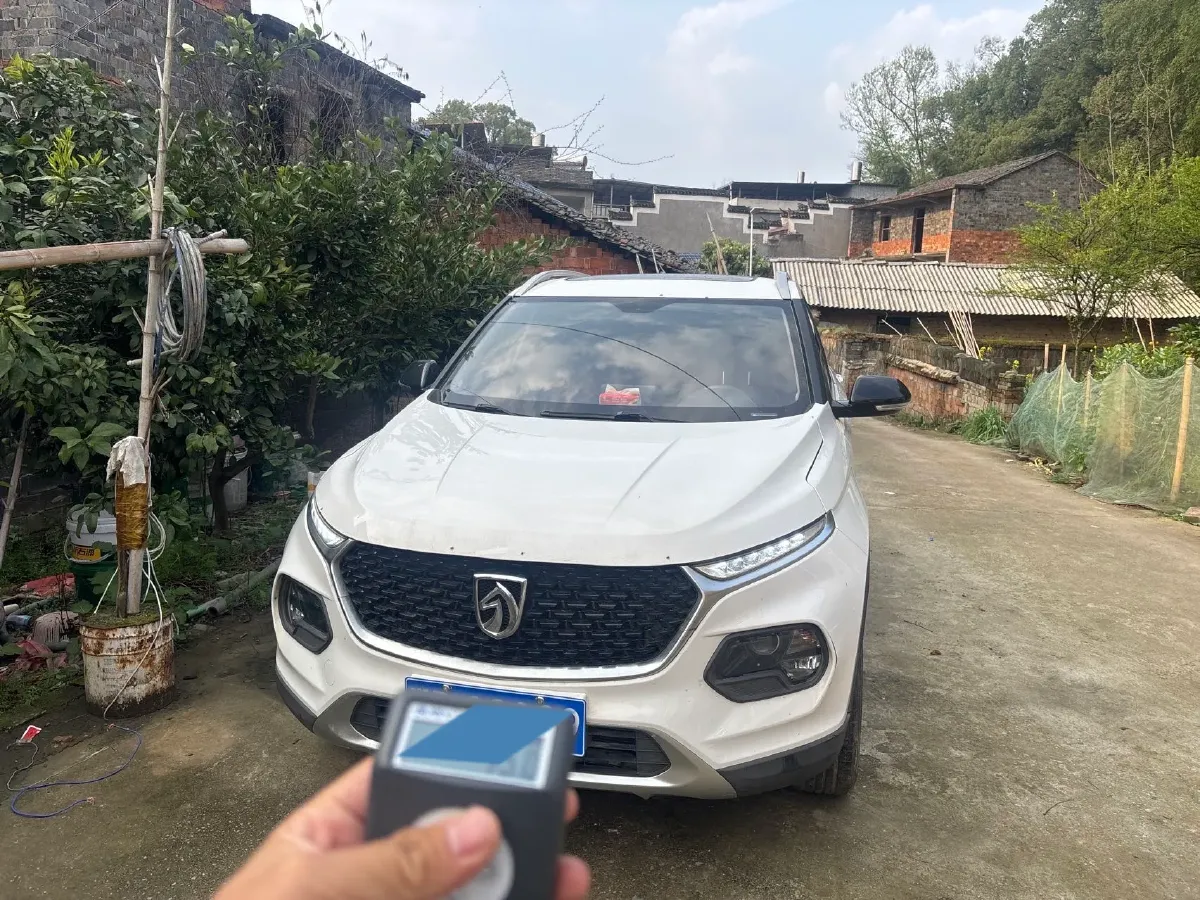 2017 BaoJun 510 1.5L 112HP L4 6MT,autocango,china used car exporter,china ev exporter,chinese used car exporter,chinese used ev exporter