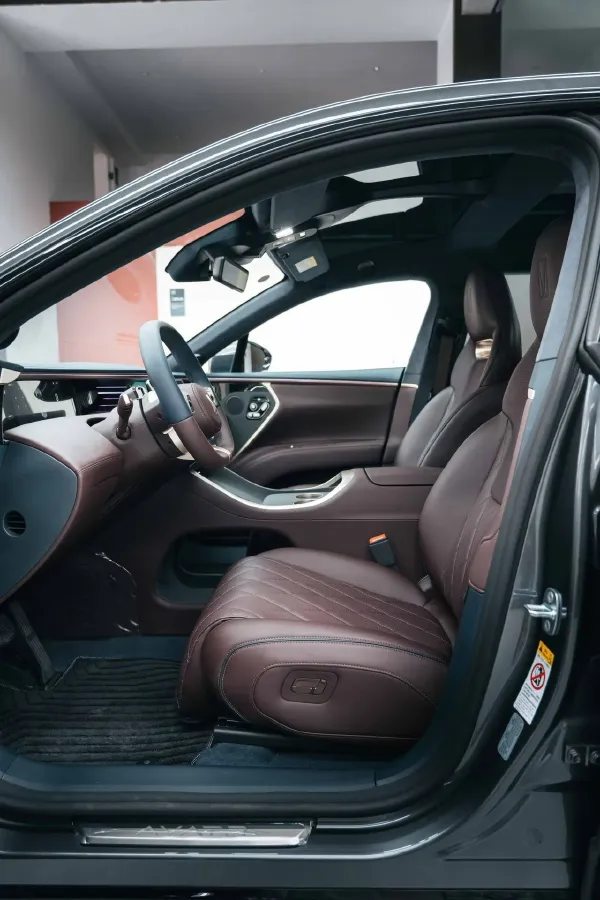 2025 Avatr 11 1.5T 156HP L4 REEV,autocango,china used car exporter,china ev exporter,chinese used car exporter,chinese used ev exporter