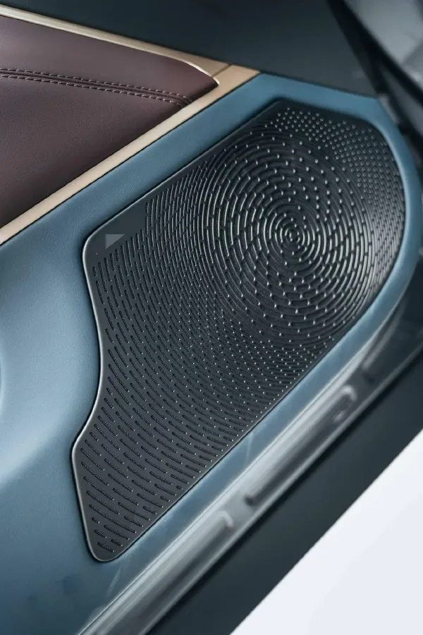 2025 Avatr 11 1.5T 156HP L4 REEV,autocango,china used car exporter,china ev exporter,chinese used car exporter,chinese used ev exporter