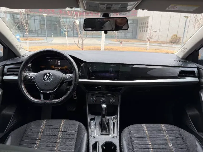 2022 Volkswagen Sagitar 1.2T 116HP L4 7DCT,autocango,china used car exporter,china ev exporter,chinese used car exporter,chinese used ev exporter