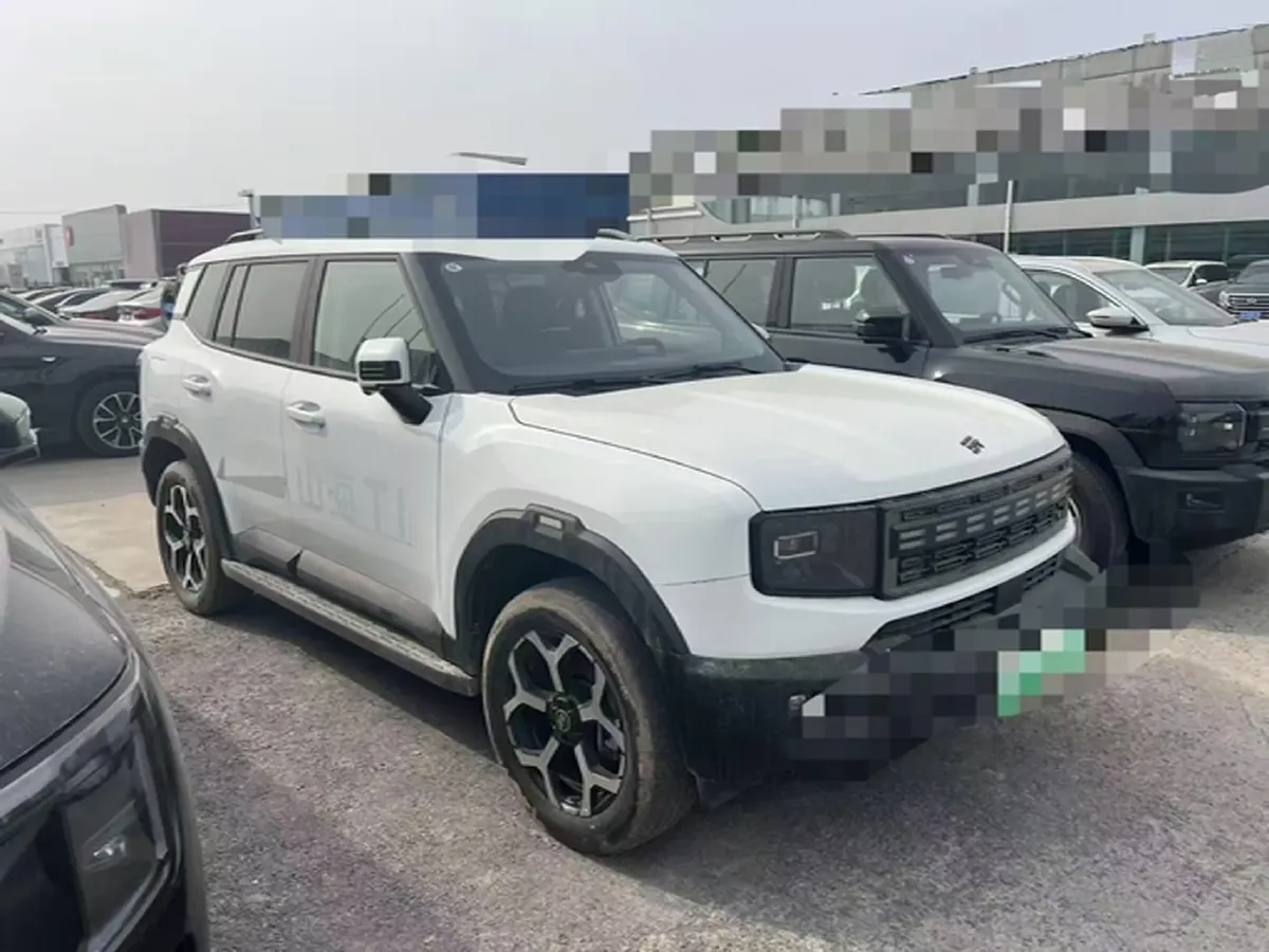 2025 MAXUS XinTu V70 2.0T 150HP L4 9AT,autocango,china used car exporter,china ev exporter,chinese used car exporter,chinese used ev exporter