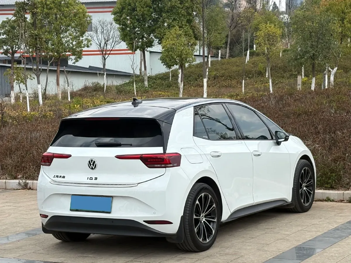 2024 Volkswagen ID.3 BEV 52.8KWH,autocango,china used car exporter,china ev exporter,chinese used car exporter,chinese used ev exporter