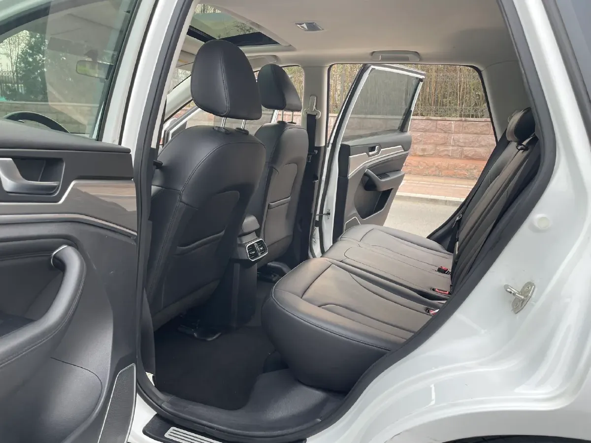 2018 Haval H6 1.5T 150HP L4 7DCT,autocango,china used car exporter,china ev exporter,chinese used car exporter,chinese used ev exporter