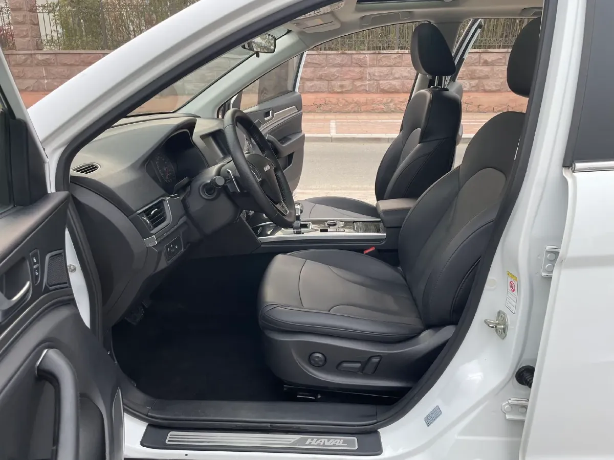 2018 Haval H6 1.5T 150HP L4 7DCT,autocango,china used car exporter,china ev exporter,chinese used car exporter,chinese used ev exporter