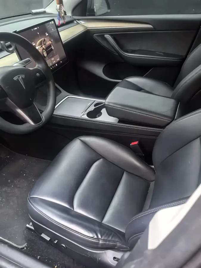 2022 Tesla Model Y BEV 60KWH,autocango,china used car exporter,china ev exporter,chinese used car exporter,chinese used ev exporter