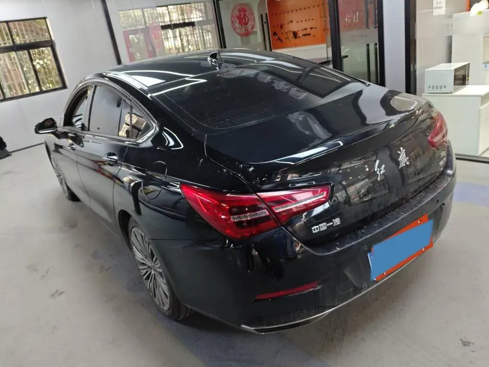 2020 HongQi H5 1.5T 169HP L4 7DCT,autocango,china used car exporter,china ev exporter,chinese used car exporter,chinese used ev exporter
