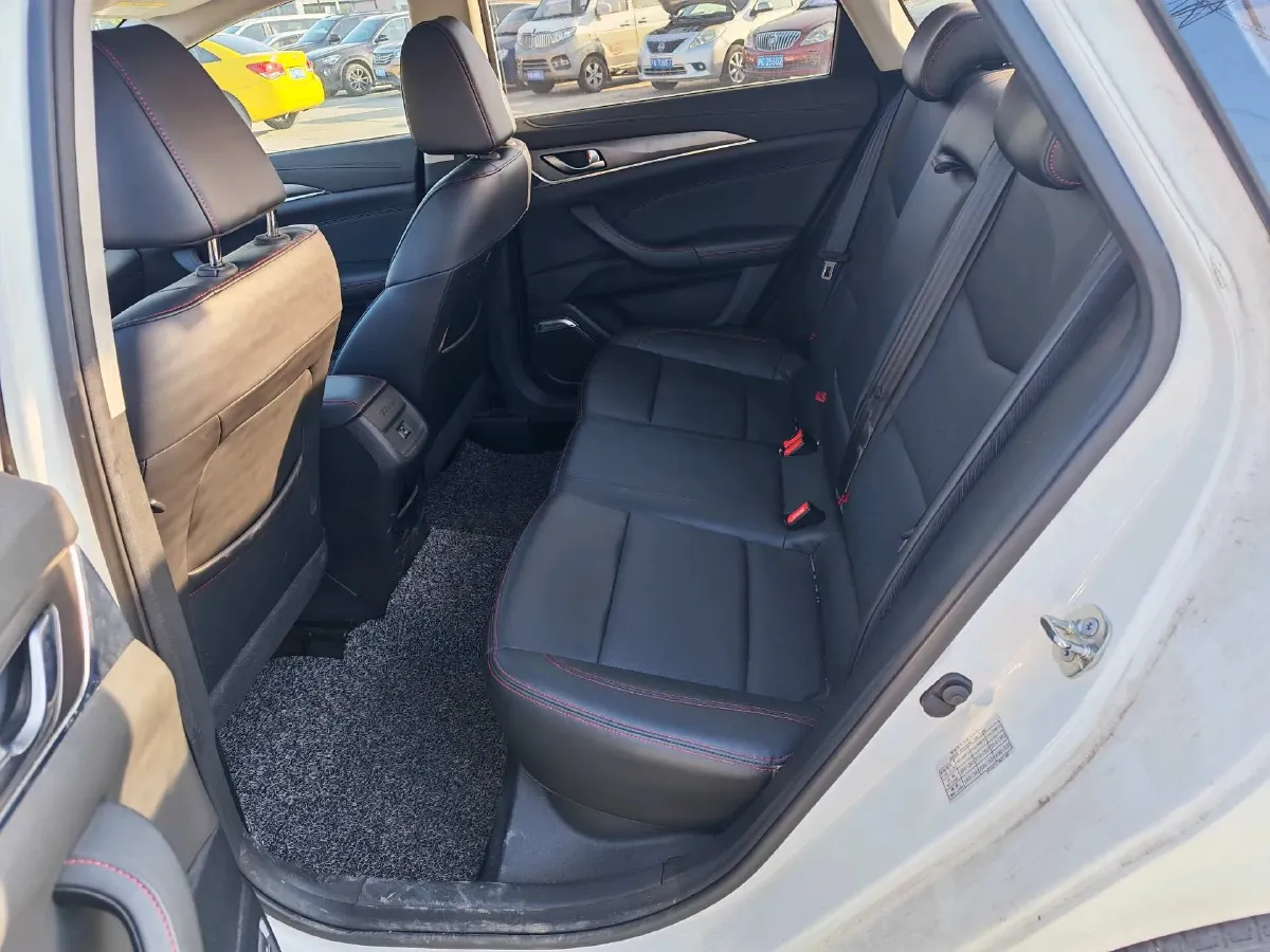 2019 ChangAn Eado 1.4T 158HP L4 7DCT,autocango,china used car exporter,china ev exporter,chinese used car exporter,chinese used ev exporter