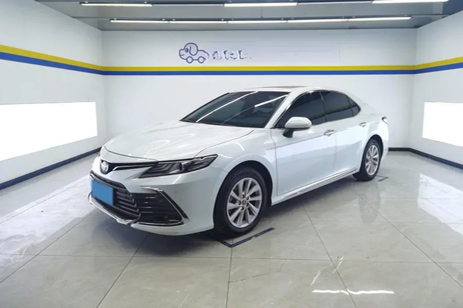 2023 Toyota Camry 2.0L 177HP L4 CVT,autocango,china used car exporter,china ev exporter,chinese used car exporter,chinese used ev exporter
