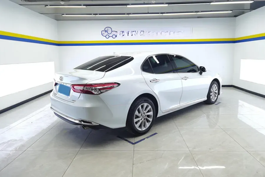 2023 Toyota Camry 2.0L 177HP L4 CVT,autocango,china used car exporter,china ev exporter,chinese used car exporter,chinese used ev exporter