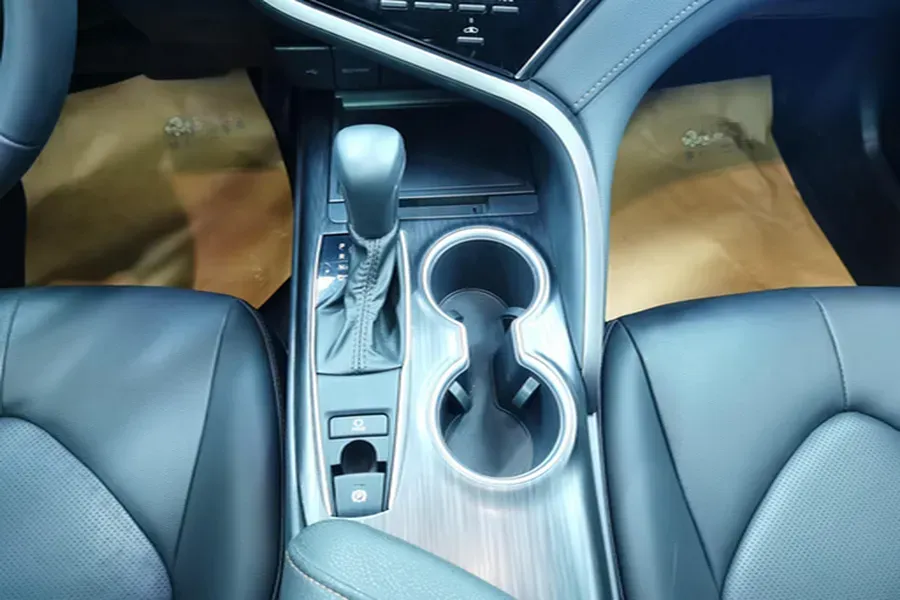 2023 Toyota Camry 2.0L 177HP L4 CVT,autocango,china used car exporter,china ev exporter,chinese used car exporter,chinese used ev exporter