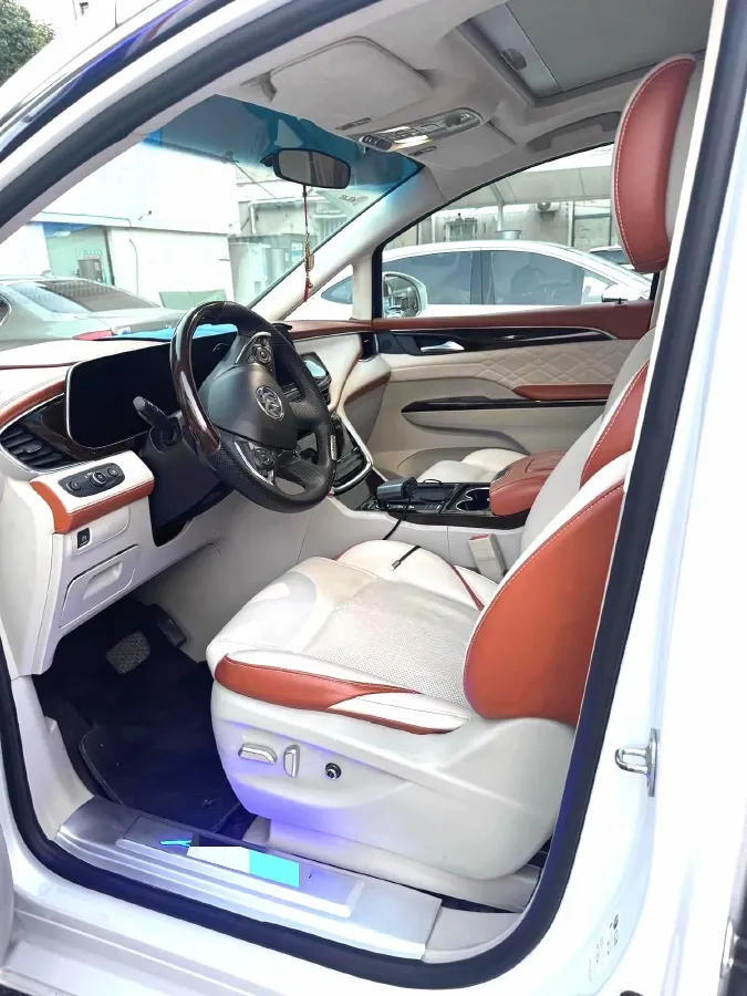 2021 Buick GL8 2.0T 237HP L4 9AT,autocango,china used car exporter,china ev exporter,chinese used car exporter,chinese used ev exporter