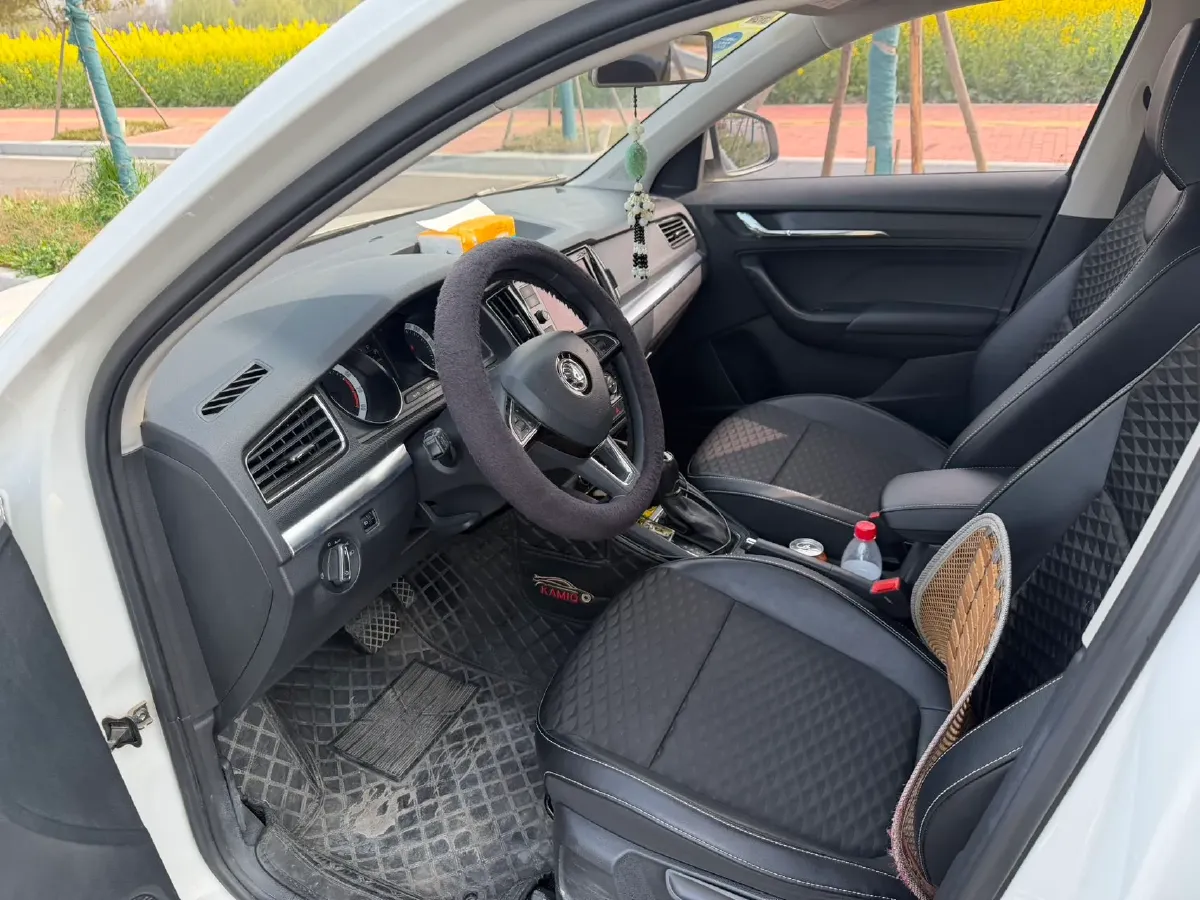 2018 Skoda Rapid Spaceback 1.4T 131HP L4 7DCT,autocango,china used car exporter,china ev exporter,chinese used car exporter,chinese used ev exporter