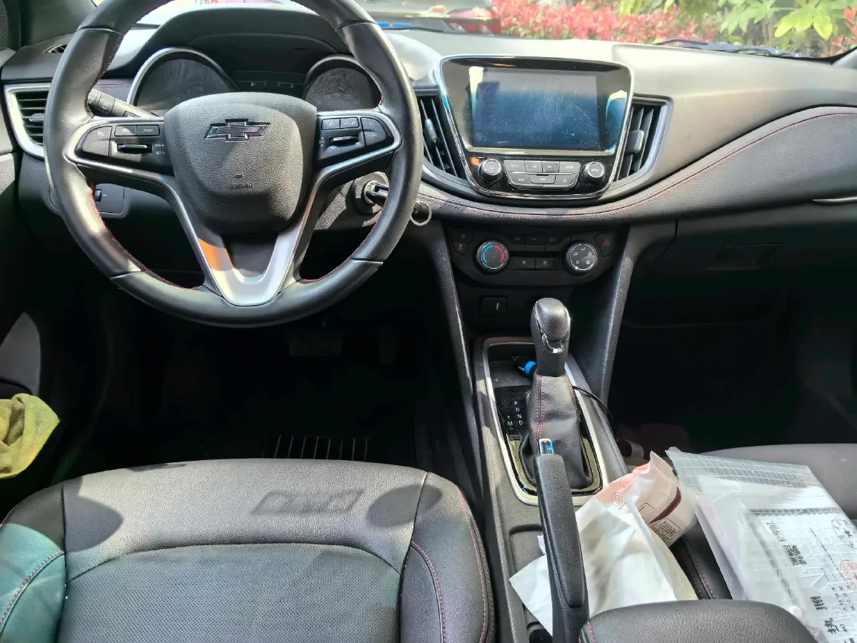 2020 Chevrolet Monza 1.3T 163HP L3 6AT,autocango,china used car exporter,china ev exporter,chinese used car exporter,chinese used ev exporter