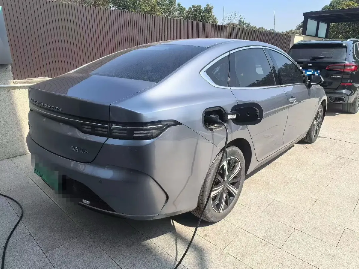 2022 Foton Grand General G7 2.0T 163HP L4 8AT,autocango,china used car exporter,china ev exporter,chinese used car exporter,chinese used ev exporter