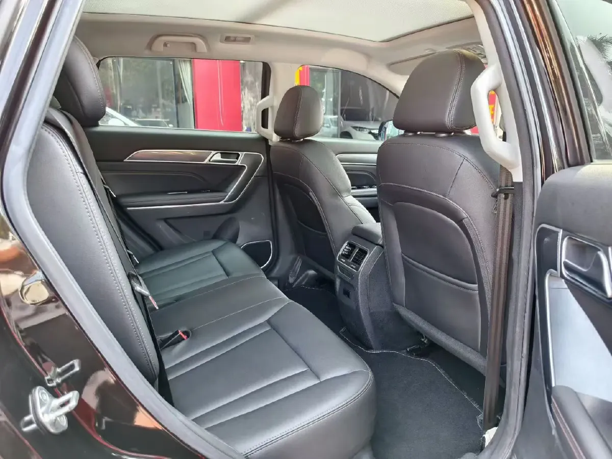 2018 Haval H6 Coupe 1.5T 169HP L4 7DCT,autocango,china used car exporter,china ev exporter,chinese used car exporter,chinese used ev exporter