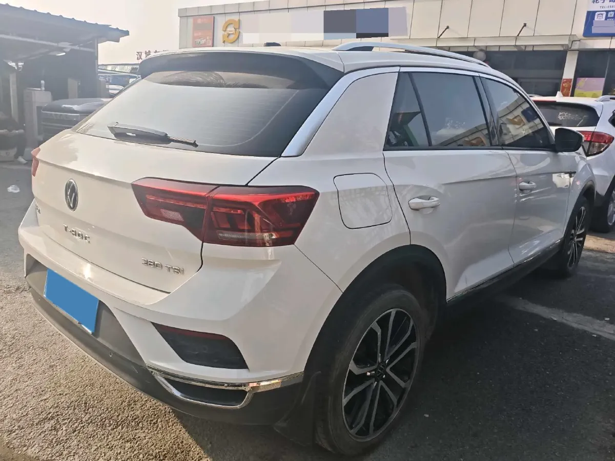2021 Volkswagen T-Roc 1.4T 150HP L4 7DCT,autocango,china used car exporter,china ev exporter,chinese used car exporter,chinese used ev exporter