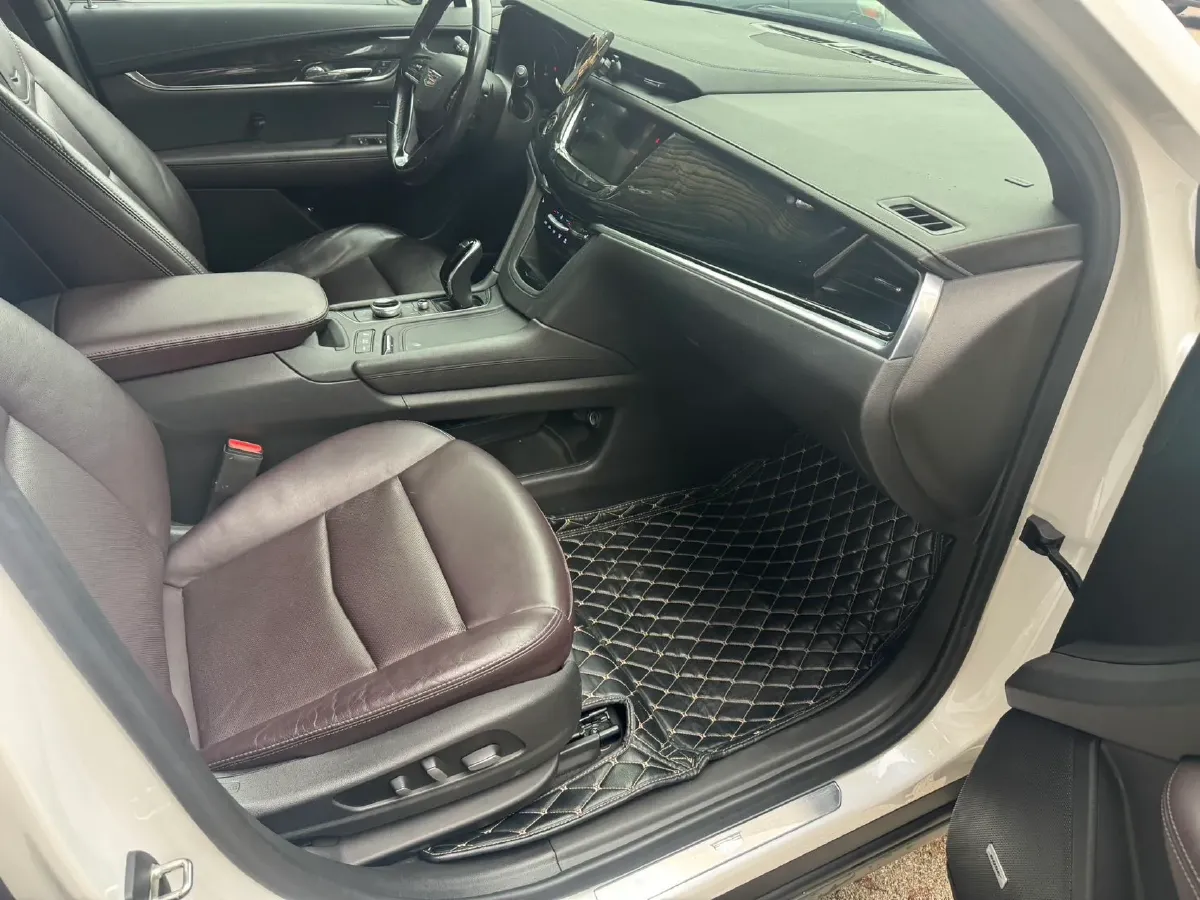 2020 Cadillac XT6 2.0T 237HP L4 9AT,autocango,china used car exporter,china ev exporter,chinese used car exporter,chinese used ev exporter