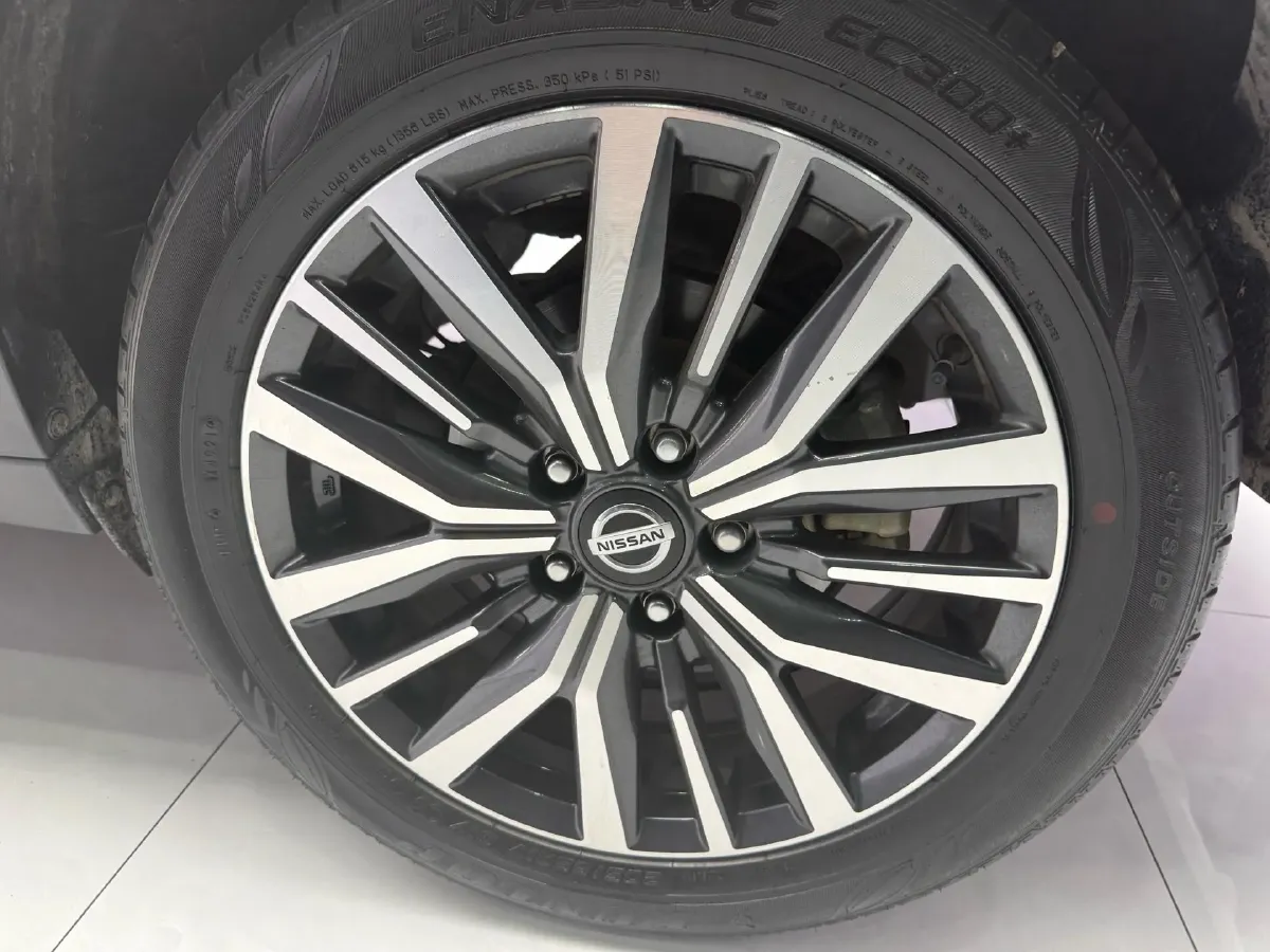 2022 Nissan Kicks 1.5L 122HP L4 CVT,autocango,china used car exporter,china ev exporter,chinese used car exporter,chinese used ev exporter