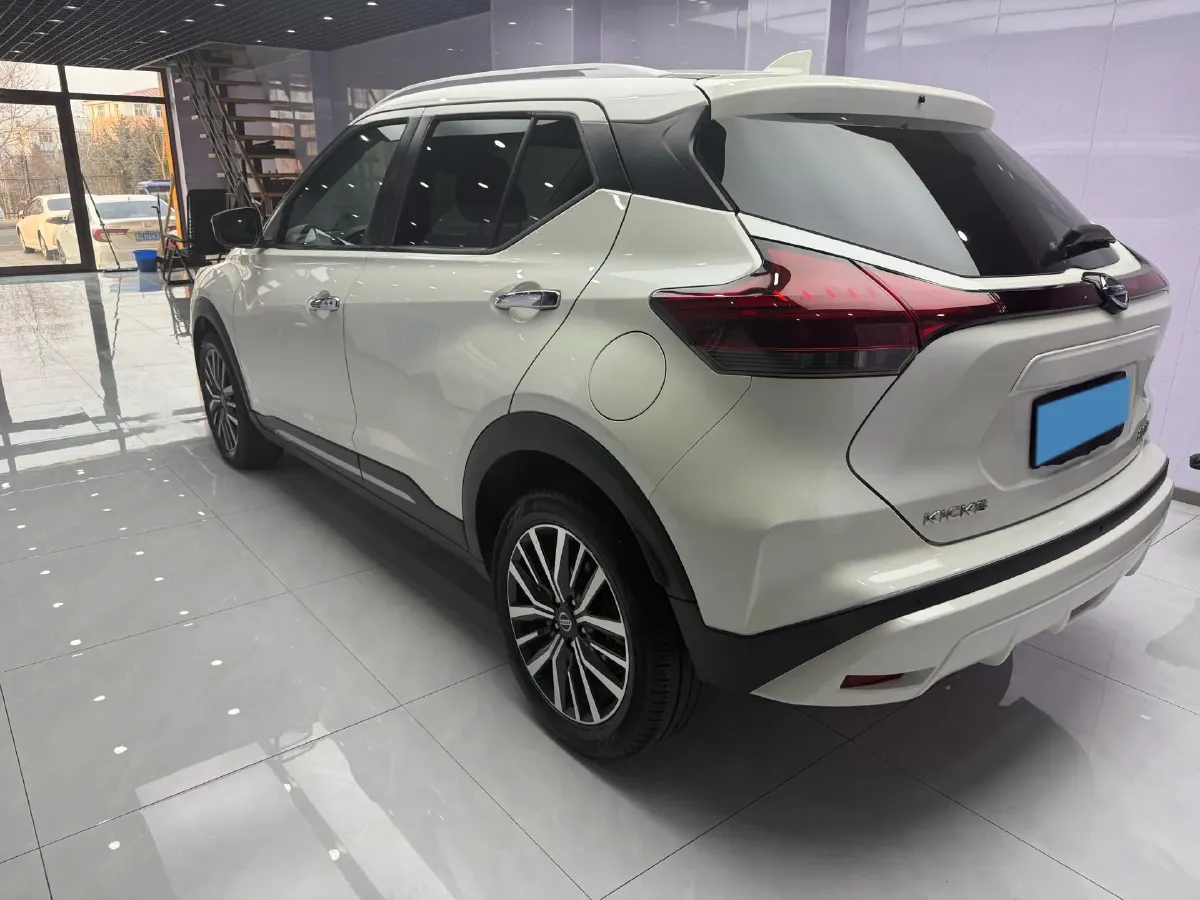 2022 Nissan Kicks 1.5L 122HP L4 CVT,autocango,china used car exporter,china ev exporter,chinese used car exporter,chinese used ev exporter
