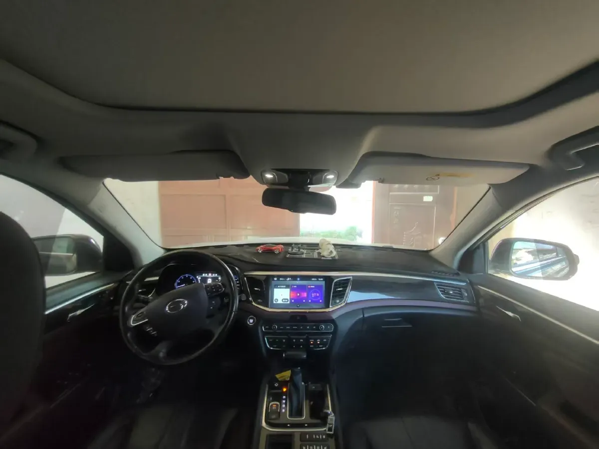 2017 GAC Trumpchi GS8 2.0T 201HP L4 6AT,autocango,china used car exporter,china ev exporter,chinese used car exporter,chinese used ev exporter