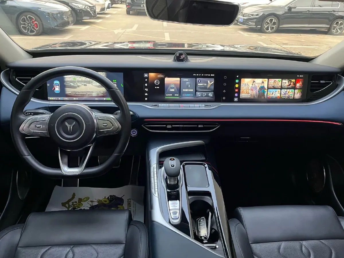 2021 Voyah FREE Range Extended 109HP REEV 33KWH,autocango,china used car exporter,china ev exporter,chinese used car exporter,chinese used ev exporter