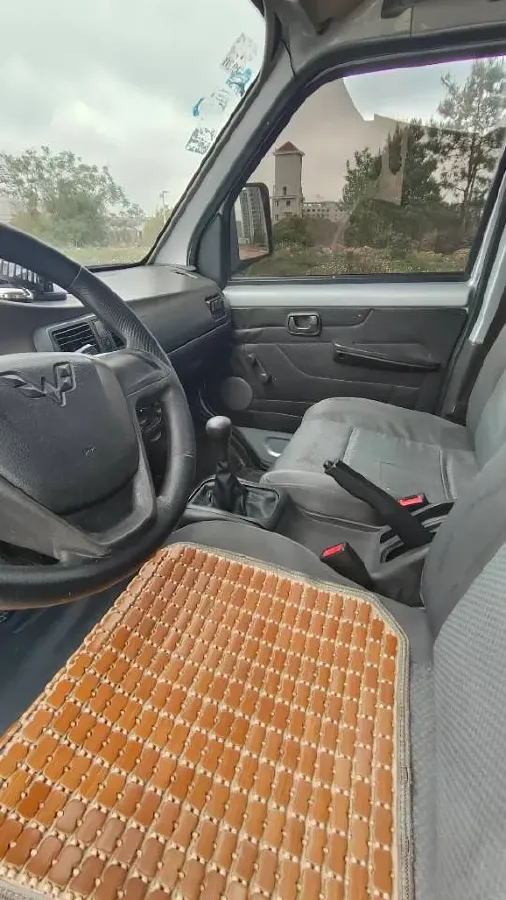 2016 WuLing ZhiGuang Mini Truck 1.2L 82HP L4 5MT,autocango,china used car exporter,china ev exporter,chinese used car exporter,chinese used ev exporter