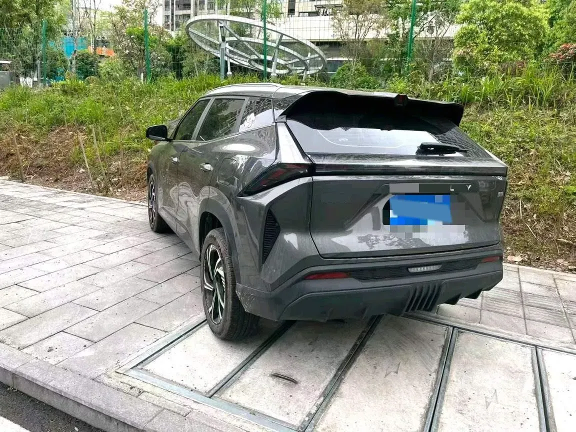 2024 Geely Emgrand L HiP 1.5T 181HP L4 3DHT PHEV 15.5KWH,autocango,china used car exporter,china ev exporter,chinese used car exporter,chinese used ev exporter