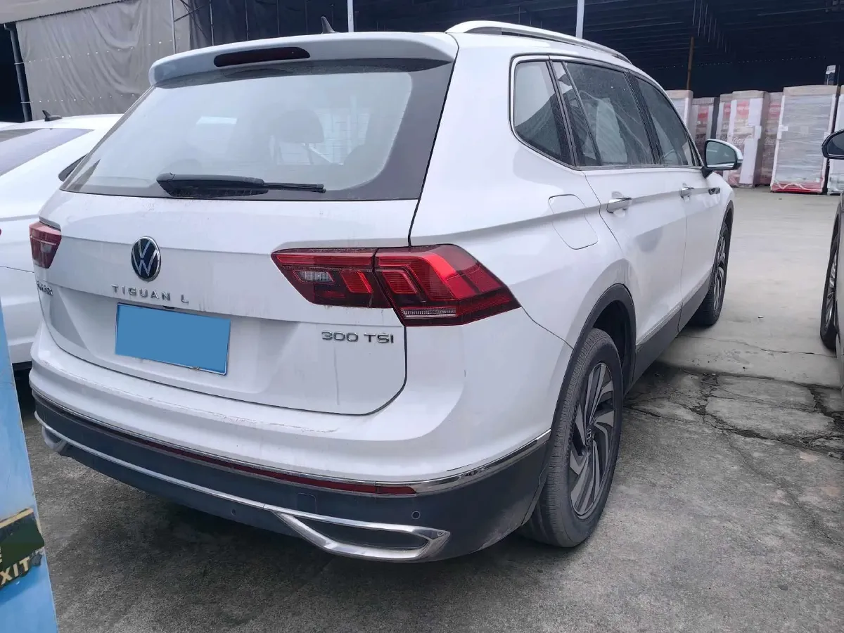 2023 Volkswagen Tiguan L 1.5T 160HP L4 7DCT,autocango,china used car exporter,china ev exporter,chinese used car exporter,chinese used ev exporter