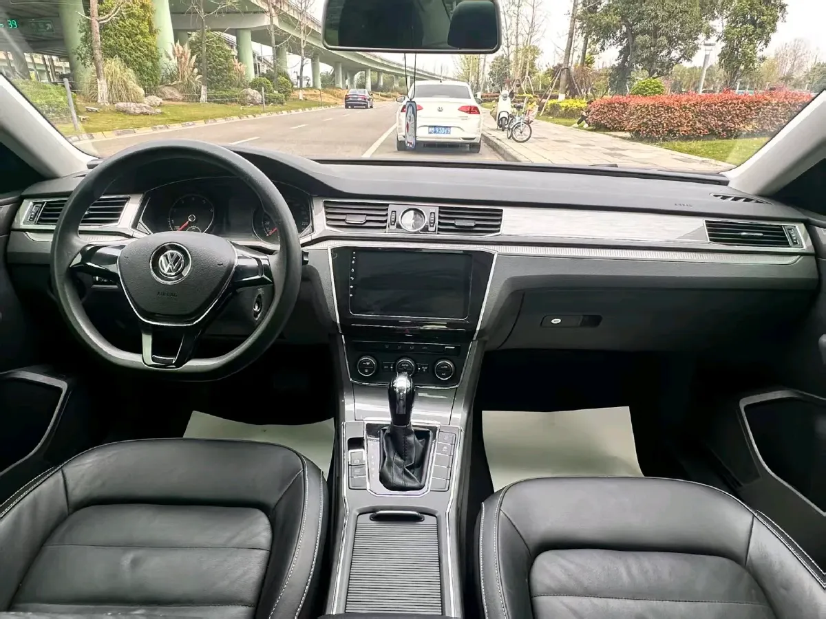 2015 Volkswagen Passat 1.8T 160HP L4 6AT,autocango,china used car exporter,china ev exporter,chinese used car exporter,chinese used ev exporter