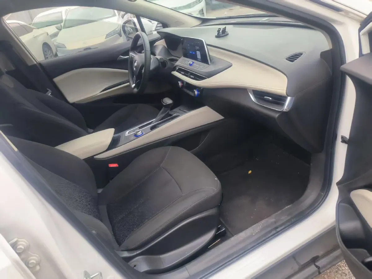 2022 Buick Velite 6 1.5L 102HP L4 E-CVT PHEV 9.5KWH,autocango,china used car exporter,china ev exporter,chinese used car exporter,chinese used ev exporter