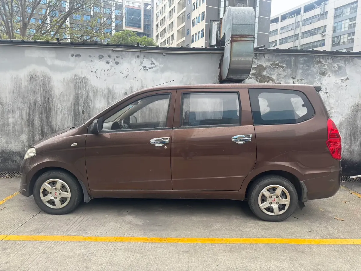2015 WuLing HongGuang 1.5L 112HP L4 5MT,autocango,china used car exporter,china ev exporter,chinese used car exporter,chinese used ev exporter