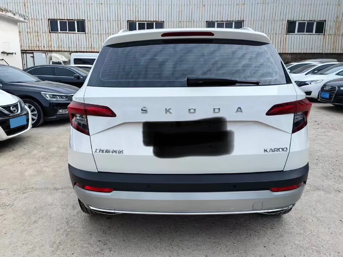 2021 Skoda Karoq 1.4T 150HP L4 7DCT,autocango,china used car exporter,china ev exporter,chinese used car exporter,chinese used ev exporter