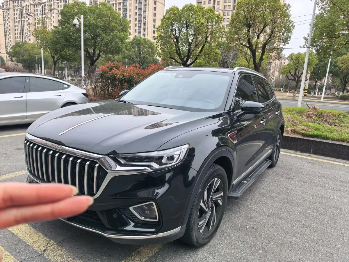 2022 HongQi HS5 2.0T 224HP L4 6AT,autocango,china used car exporter,china ev exporter,chinese used car exporter,chinese used ev exporter