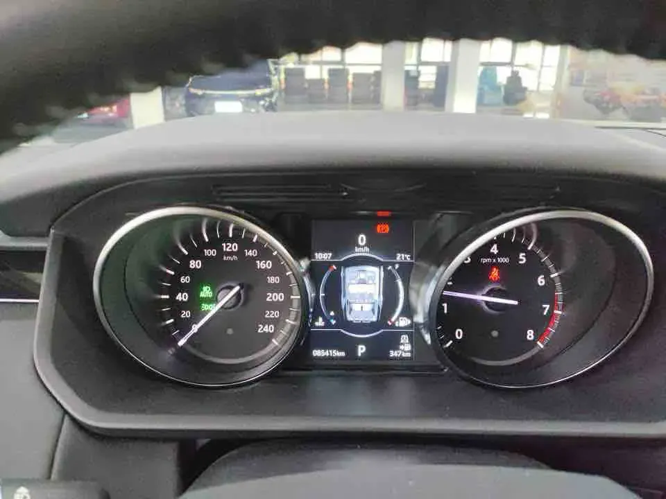 2018 Land Rover Discovery 2.0T 300HP L4 8AT,autocango,china used car exporter,china ev exporter,chinese used car exporter,chinese used ev exporter