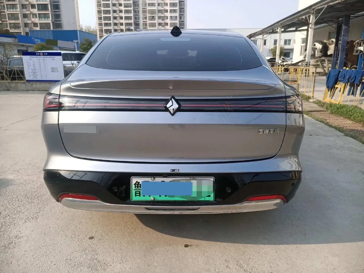 2025 BaoJun XiangJing BEV,autocango,china used car exporter,china ev exporter,chinese used car exporter,chinese used ev exporter