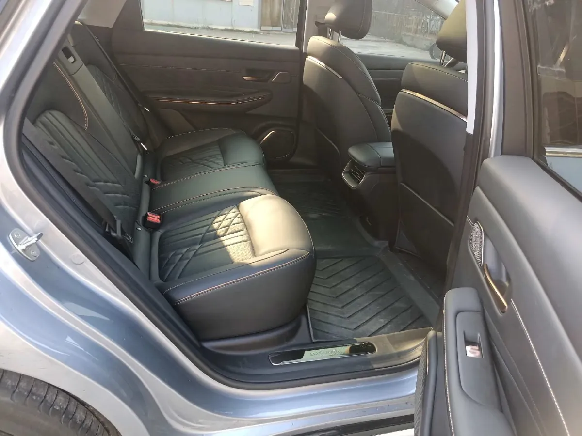 2025 BaoJun XiangJing BEV,autocango,china used car exporter,china ev exporter,chinese used car exporter,chinese used ev exporter