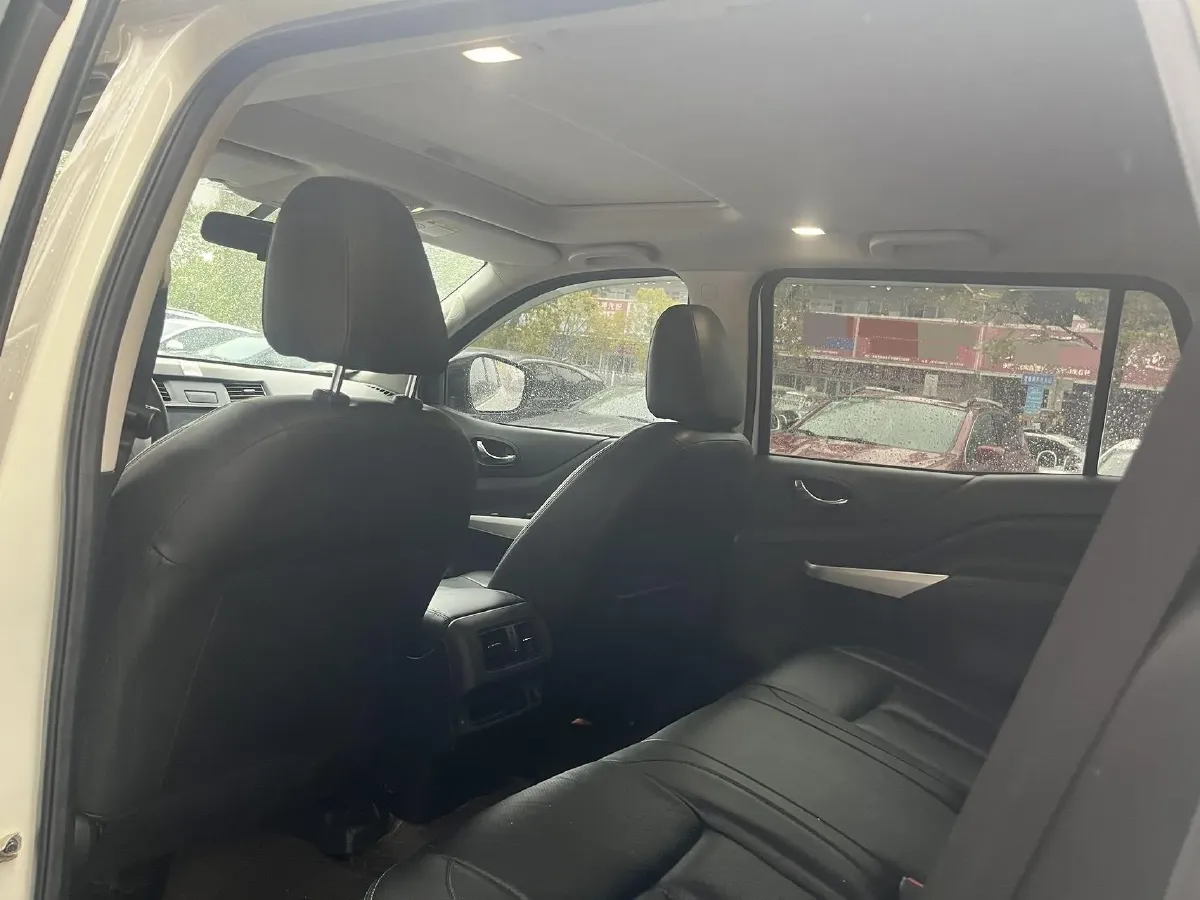 2020 Nissan Terra 2.5L 193HP L4 7AT,autocango,china used car exporter,china ev exporter,chinese used car exporter,chinese used ev exporter