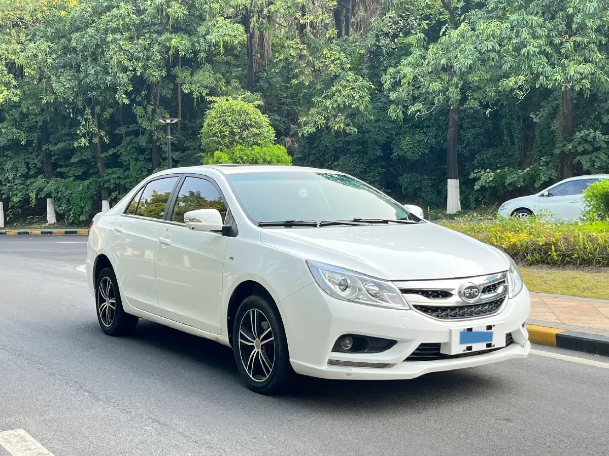 2018 BYD SuRui 1.5L 109HP L4 5MT,autocango,china used car exporter,china ev exporter,chinese used car exporter,chinese used ev exporter