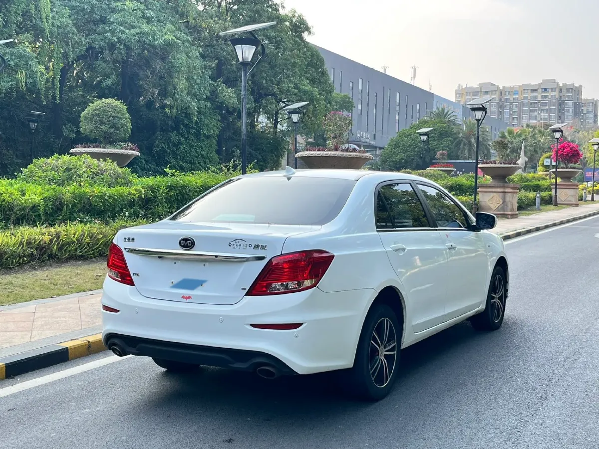 2018 BYD SuRui 1.5L 109HP L4 5MT,autocango,china used car exporter,china ev exporter,chinese used car exporter,chinese used ev exporter