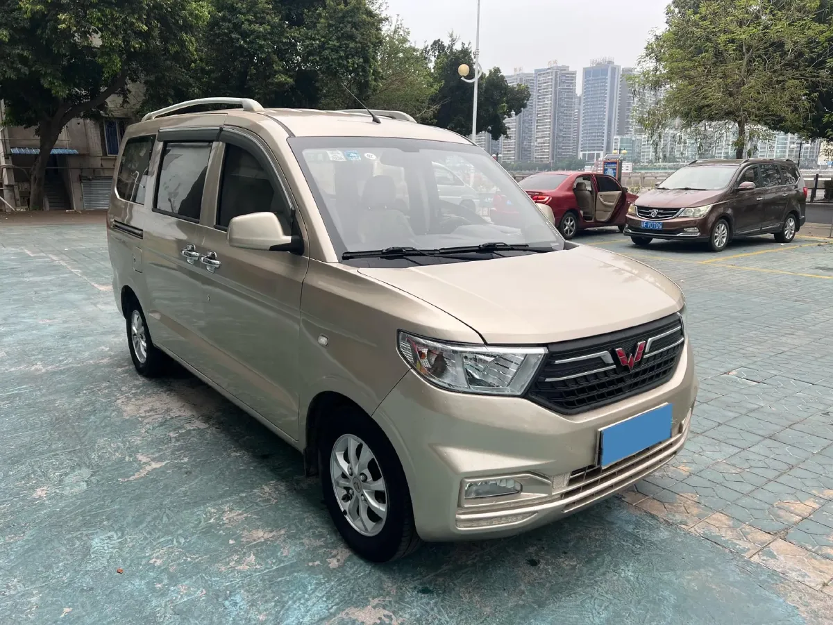 2022 JinBei Little Sea Lion X30 1.5L 102HP L4 5MT,autocango,china used car exporter,china ev exporter,chinese used car exporter,chinese used ev exporter