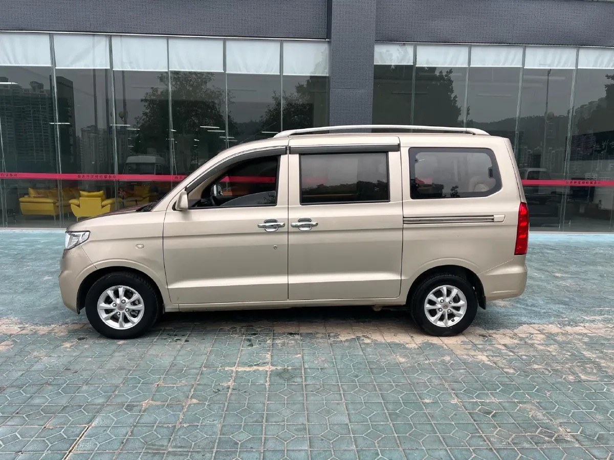 2022 JinBei Little Sea Lion X30 1.5L 102HP L4 5MT,autocango,china used car exporter,china ev exporter,chinese used car exporter,chinese used ev exporter