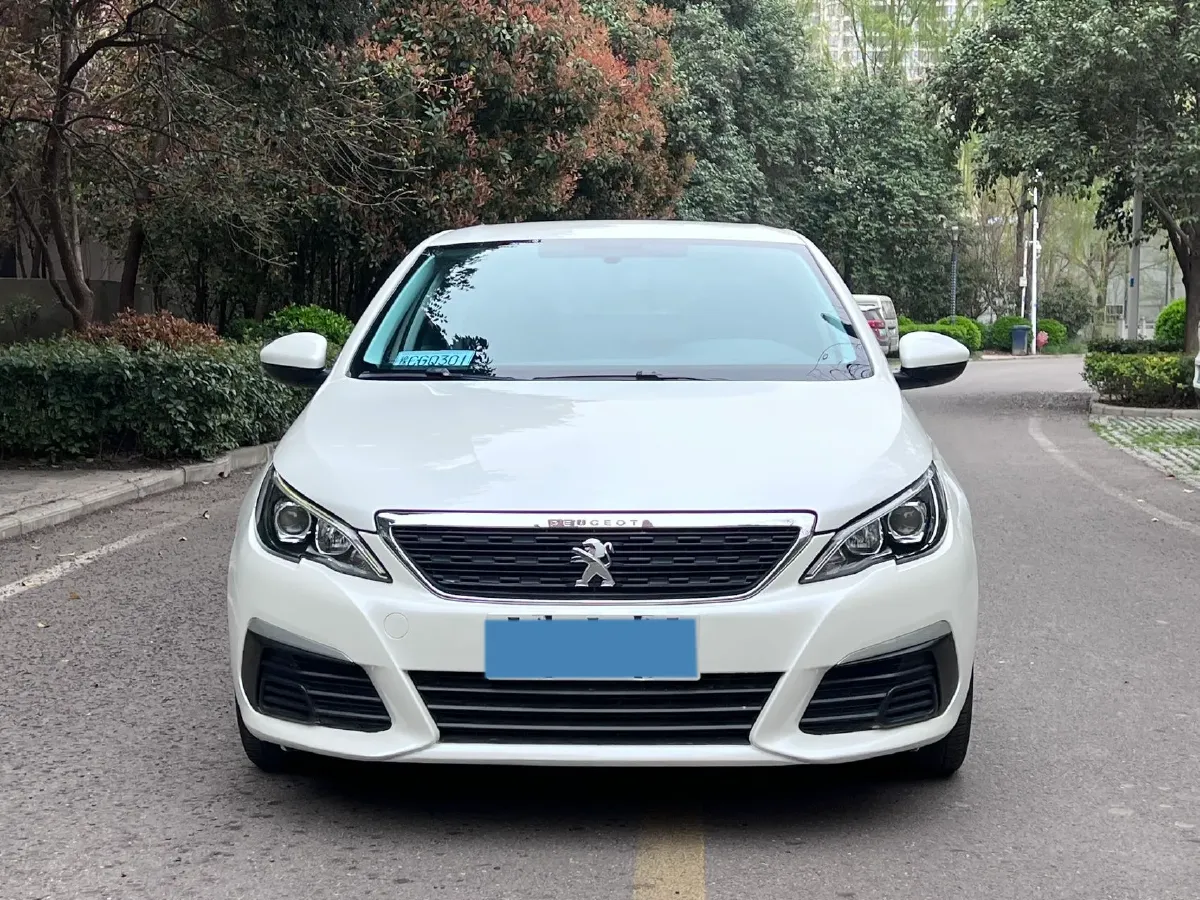 2018 JMC YuHu 3 1.8T 177HP L4 6MT,autocango,china used car exporter,china ev exporter,chinese used car exporter,chinese used ev exporter