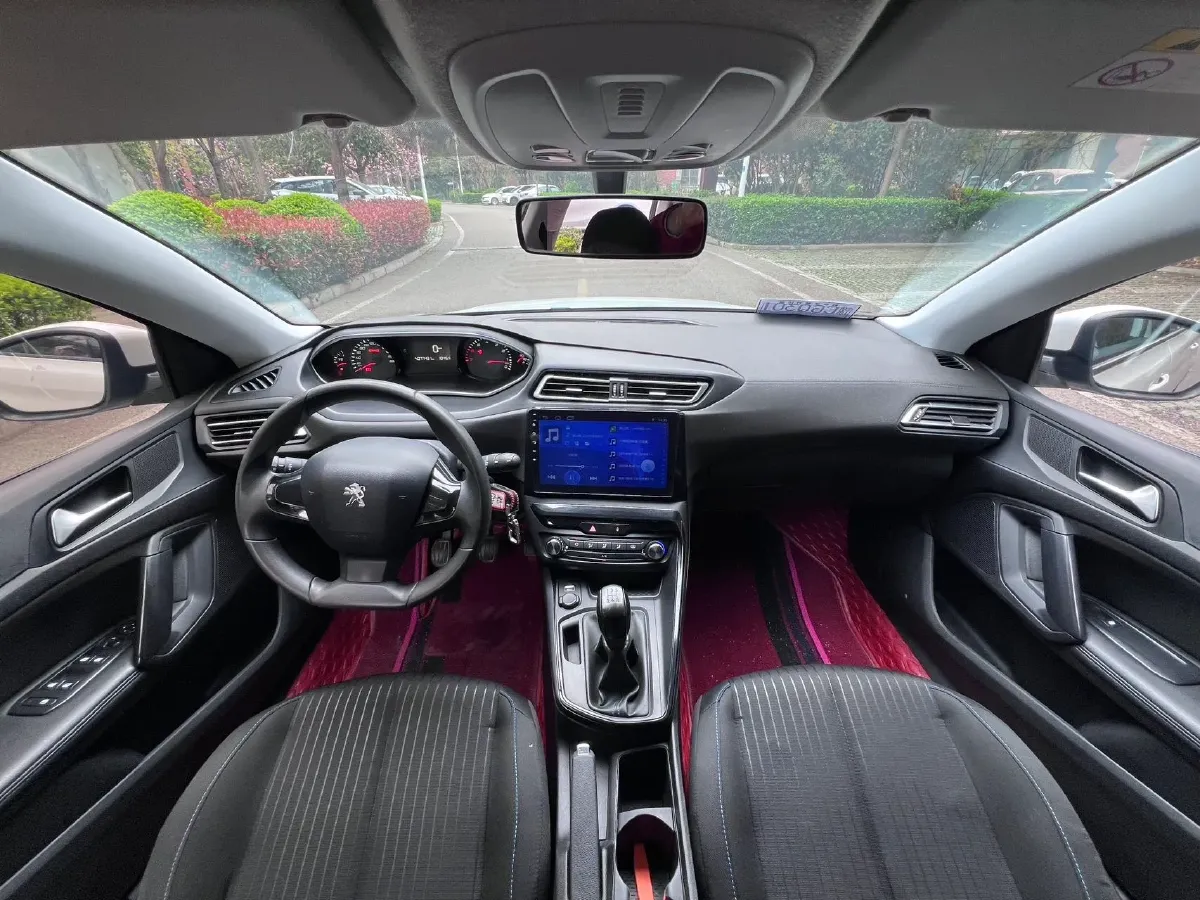 2018 JMC YuHu 3 1.8T 177HP L4 6MT,autocango,china used car exporter,china ev exporter,chinese used car exporter,chinese used ev exporter